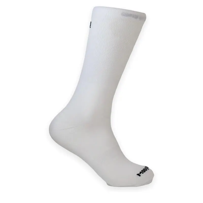 Calcetines Unisex Lisos Altos Mooquer Classy Evo Blanco Bordados En España - Imagen 3